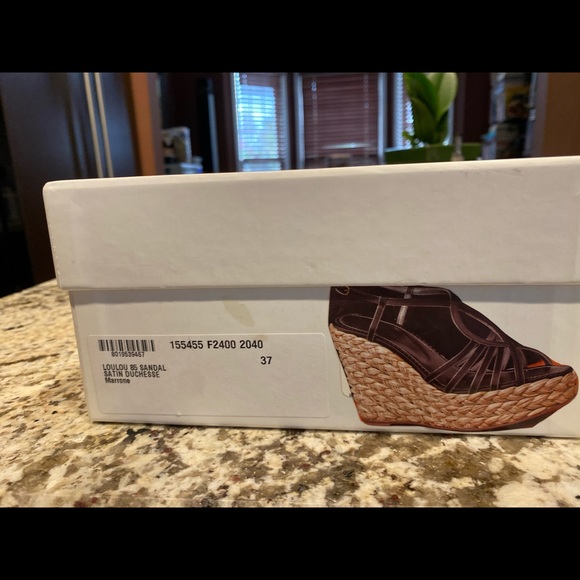 YSL Wedge - Picture 2 of 5